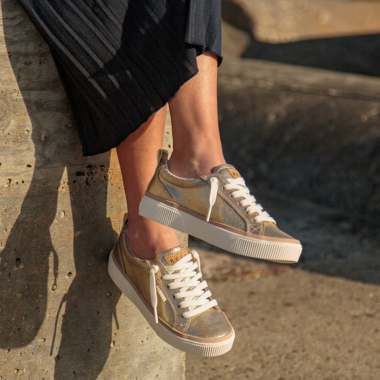 Women's Leather Sneakers | REEF® Lay Day Collection