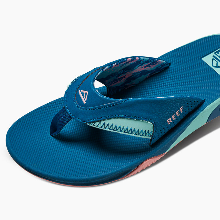 Simply Southern Mens Crab Flip Flops – Comfortably U